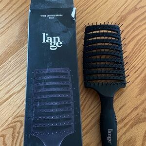 Brand new Lange and Widen vented brush